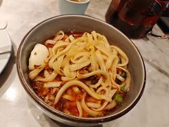 传统肉臊子刀削面-杏花堂山西菜馆(壹方城店)