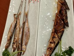 -青瓦餐厅·生鱼片·韩园烤肉(西塔店)