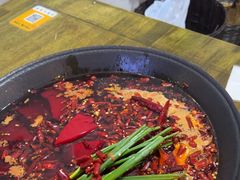 -黄潇洒老火锅(九眼桥宏济巷店)