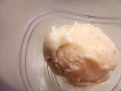 -琥珀·原创臻选店(维家思店)