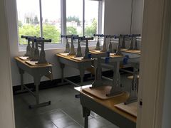 -缪斯琴行英皇小提琴.钢琴.吉他(张江店)