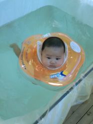 -鱼乐贝贝婴幼儿水育馆(京洲南街店)