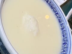 -南京金牛湖巨碗鱼头