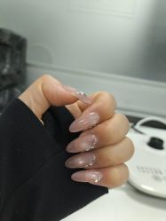 -尤米一站式美甲美睫