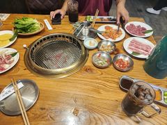 -小花花炭火烤肉·十五年延吉风味(左家庄店)