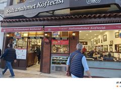 -Tarihi Sultanahmet Köftecisi Selim Usta