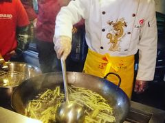 -二荆条·蜀鲜汇城市森林火锅