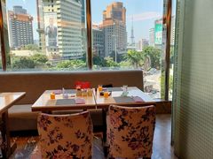 -广州中心皇冠假日酒店