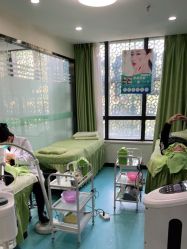 -苗医生专业祛痘全国连锁