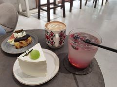 莓果森林苏打-COTTON CAFE(德信·中外公寓店)