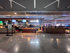 -星巴克(上海虹桥站2A检票口)