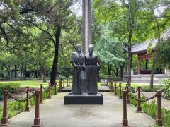 -汇龙潭