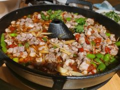 -兔行天下-鸿鹤鲜锅兔(中海国际店)