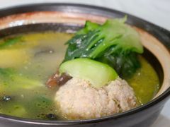 溱湖蟹黄蟹狮子头-溱湖八鲜菜馆