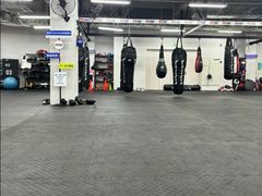 -FIGHTMAN格斗俱乐部(长宁临空店)