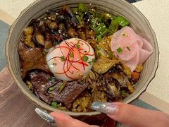 -Ameigo梅果·云贵川bistro(长宁来福士店)