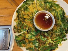 韭菜饼-喇喇排骨火锅·传统韩式脊骨汤(望京西园总店)