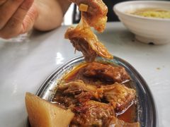 崩沙腩-小梁哥云吞面(黄贝岭店)