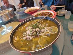 -牟记江湖重庆地标特色菜鱼蛋海鲜羊蝎子(巴南区黑金冠十多年好店)