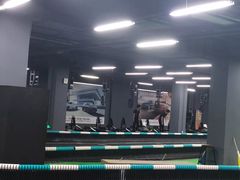 -e赛道卡丁车