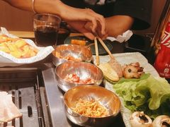 -臻牛烤肉