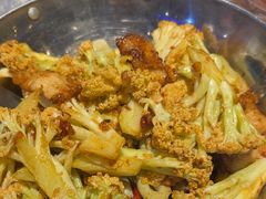 -老街烧烤大排档·地道湖北菜·龙虾馆(汉口火车站店)