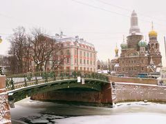 -滴血救世主教堂