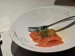 三文鱼温泉蛋配鱼子-Solo(衡山路店)