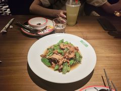 -新白鹿餐厅(滨江银泰店)