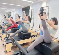 -悠季瑜伽·普拉提教培店