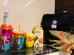 -星巴克臻选(湖滨道店)