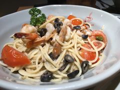 -Lia Cafe Bar Restaurant松山咖啡屋