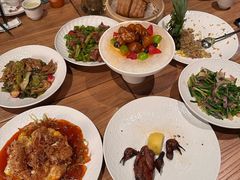 -郑猛记石岐鸽主题餐厅(长江店)