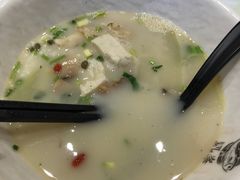 -凯峰鱼汤米线(金利達店)