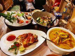 -囧人粗品·泰国街市料理(霖峰店)
