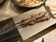 现烤羊肉串-耶里夏丽·丝路新疆菜·清真食品(徐汇南丹东路臻选店)