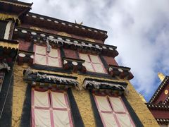-噶丹松赞林寺