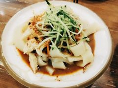 -清真·玛丽亚新疆菜主题餐厅(浙江中路店)