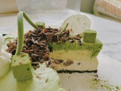 -山与蓝·轻糖鲜果蛋糕(勒泰店)