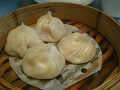 蟹粉小籠包-新骏景万豪酒店·万豪中餐厅