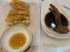 两头乌脆皮锅贴-春家·非遗手工小吃(徐汇万科广场店)