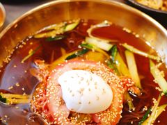 -新梦百货(民族店)
