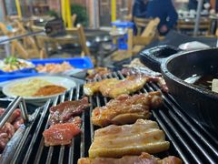 -小辣椒汤锅烧烤(温泉南街店)