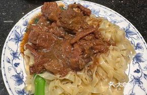 Beef Brisket with Thick Noodles