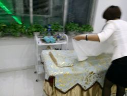 -荟草堂痘肌修护中心