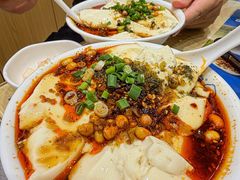 -李与白包子铺(桐梓林店)