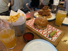-悠航SLOWBOAT(三里屯店)