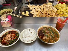 -余庆小吃(小吃一条街店)