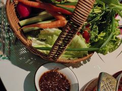 -路边边地标烧烤·川菜·小龙虾·音乐酒馆(良乡长虹店)