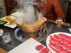 -常赢三兄弟·清真涮肉·清真炒菜(朝阳新城店)